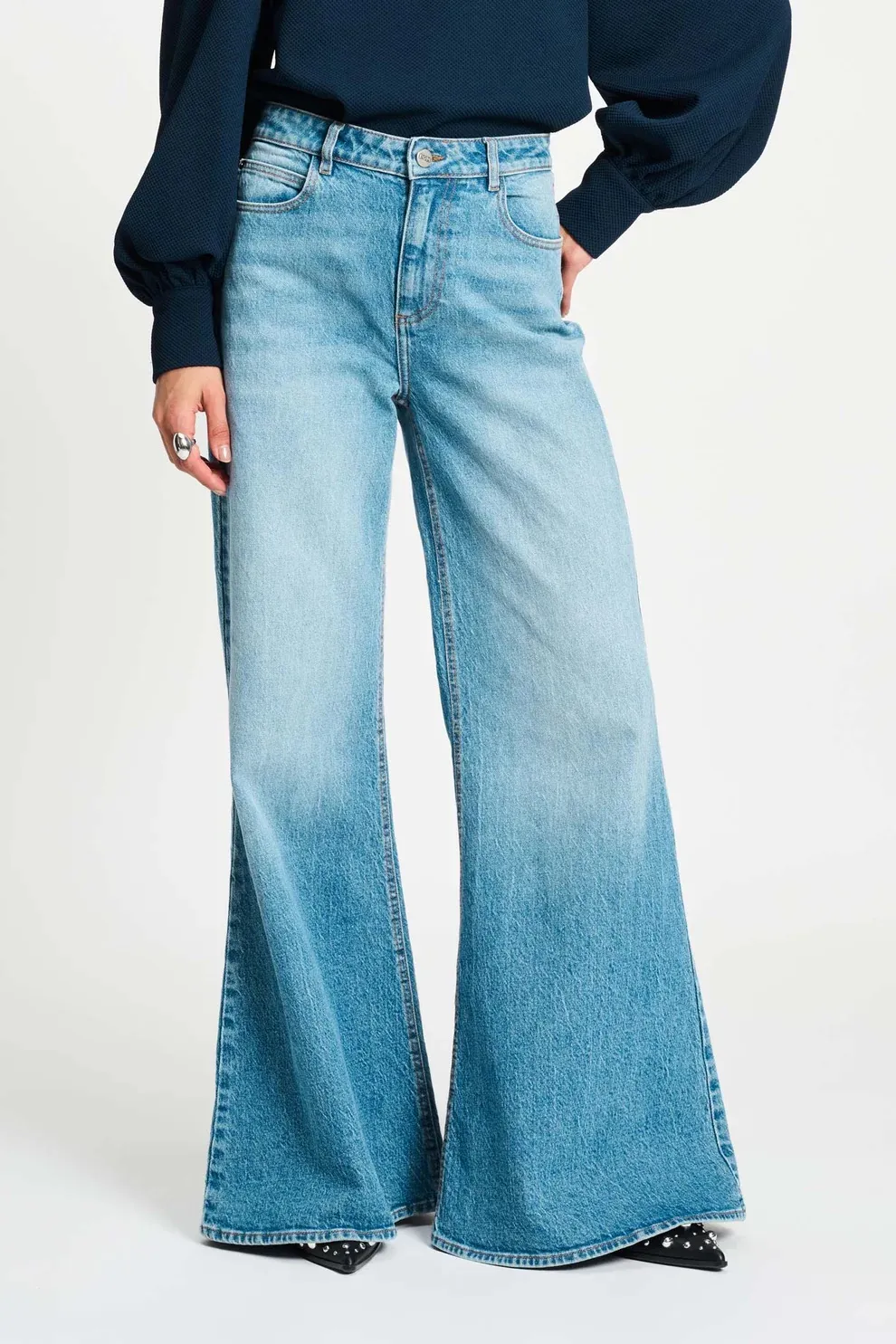 JEANS - Flare Mid Blue - Denim
