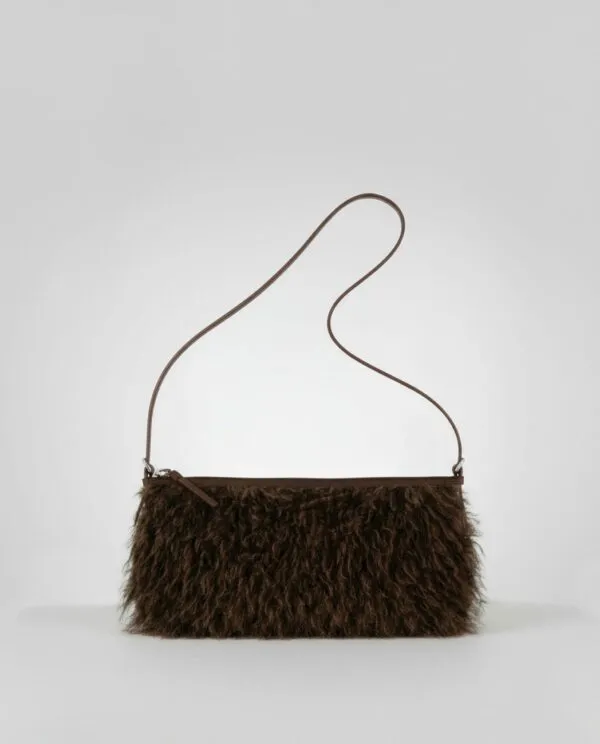 Fur-woven Bag with Adjustable Handle - Bruin
