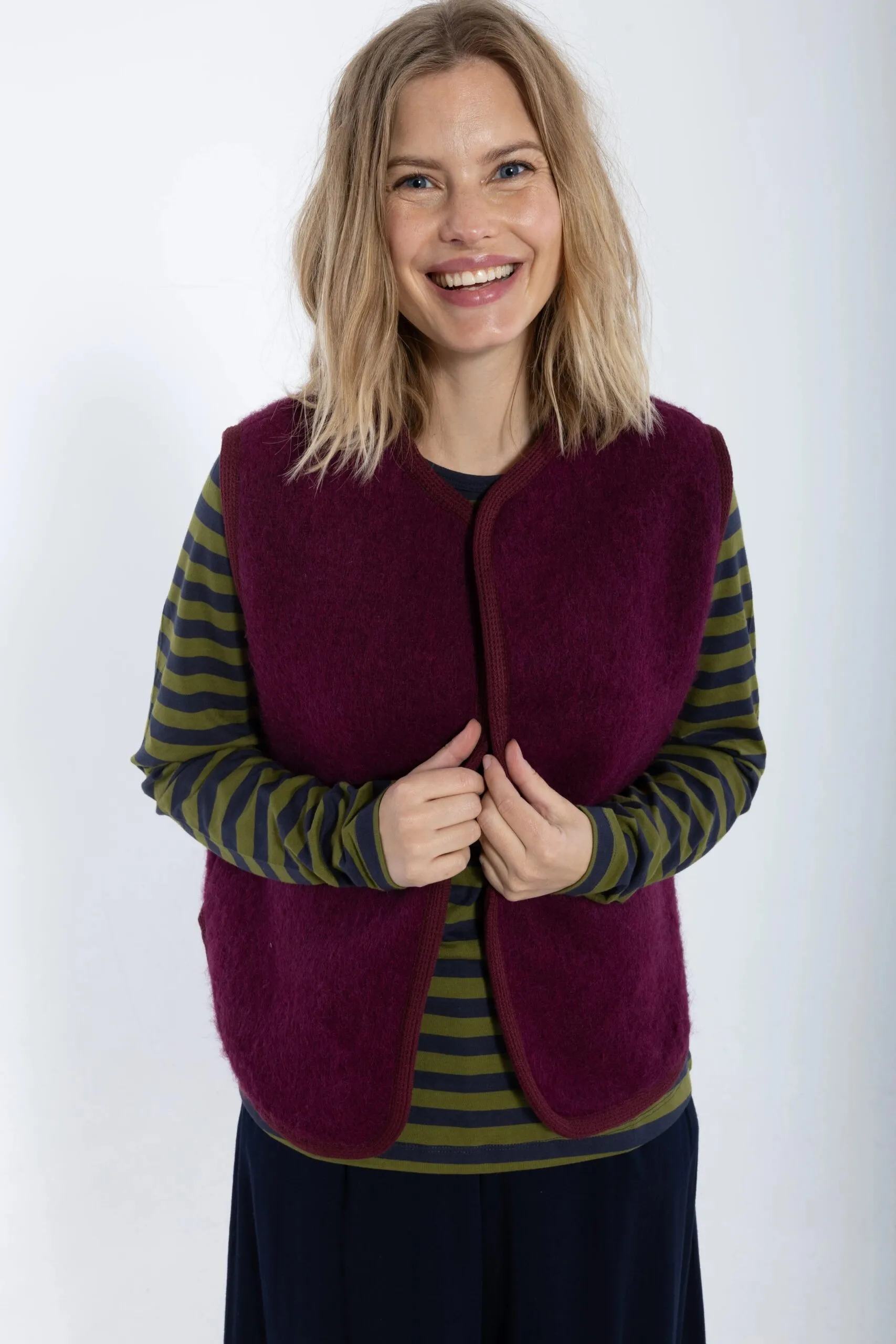 Danecobra Wool Vest - Dark wine
